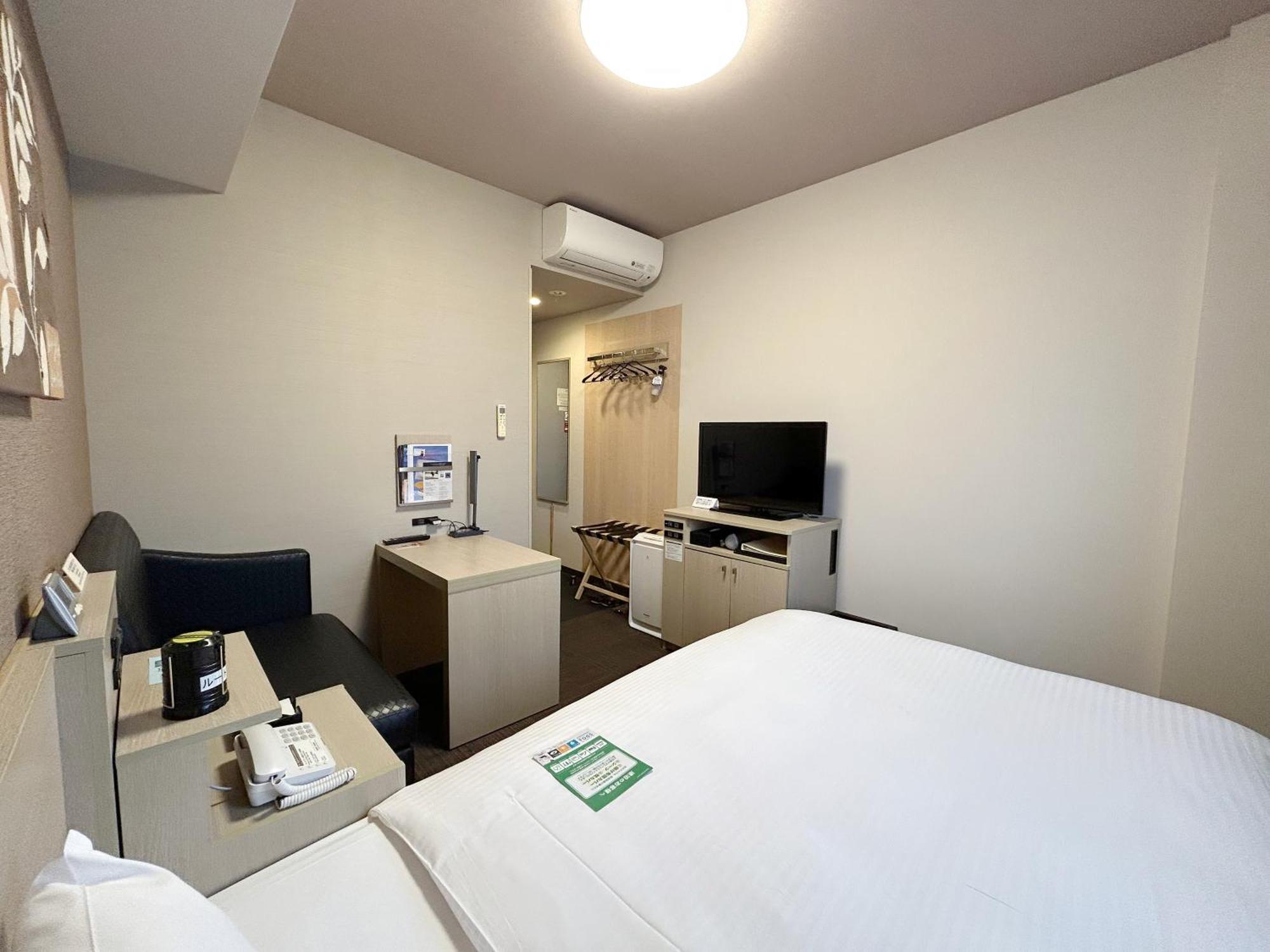 Hotel Route-Inn Sabae -Kokudou 8 Gou- Екстериор снимка